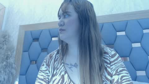 juliette_pretty_ online show from March 31, 2026, 7:03 pm