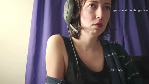 Snapshot of julietxxx03 chatting on June 6, 2026, 5:12 am julietxxx03 online show from June 6, 2026, 5:12 am