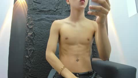 JULI online show from April 18, 2026, 12:53 pm