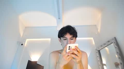 jullian online show from April 20, 2026, 8:21 pm