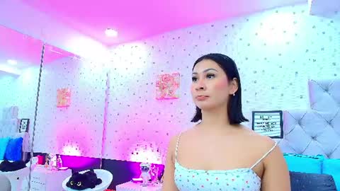 Snapshot of jullietareyes chatting on June 15, 2026, 11:45 am Julieta Reyes online show from June 15, 2026, 11:45 am