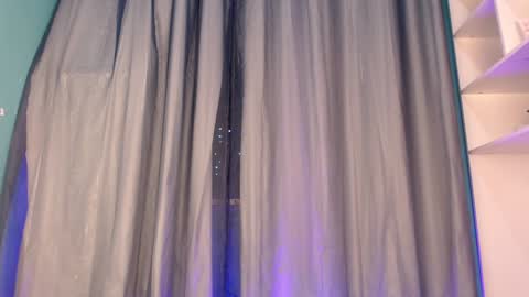 Jully online show from January 6, 2025, 12:48 am