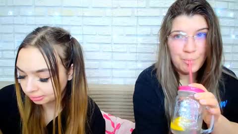 DoubleCherry online show from February 8, 2026, 1:42 am