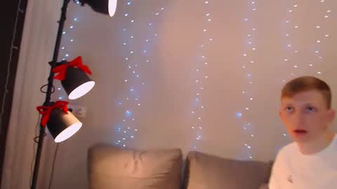 sweet online show from February 11, 2025, 10:28 pm