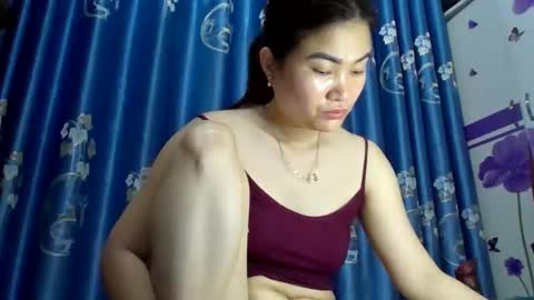 julybeo online show from April 16, 2026, 9:15 pm