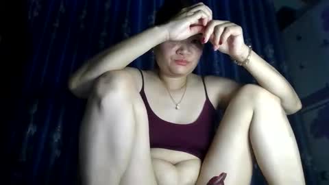 julybeo online show from April 17, 2026, 9:45 am