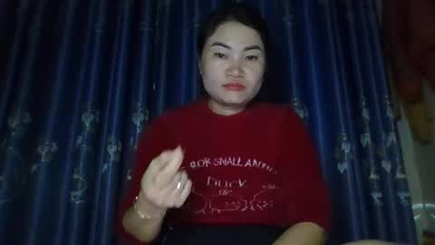 julyesex online show from November 21, 2025, 2:49 pm