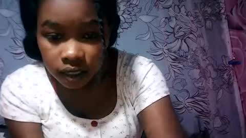 Snapshot of juna487701 chatting on July 4, 2026, 9:15 am Maryah online show from July 4, 2026, 9:15 am