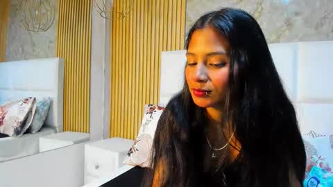 Snapshot of juna_hyl chatting on March 17, 2026, 3:33 am juna_hyl online show from March 17, 2026, 3:33 am