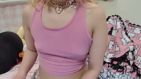 Snapshot of june999bunny chatting on February 17, 2026, 6:10 am june999bunny online show from February 17, 2026, 6:10 am