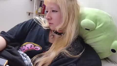 Snapshot of june999bunny chatting on February 20, 2026, 6:26 am june999bunny online show from February 20, 2026, 6:26 am