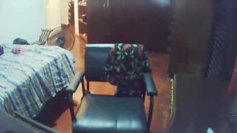 Mia online show from February 8, 2025, 6:12 am