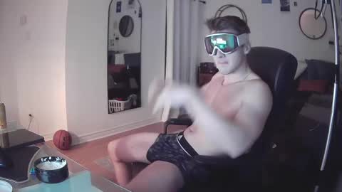 Junior Madison online show from February 7, 2025, 12:42 am