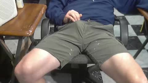 Snapshot of junkerdc1 chatting on December 4, 2025, 9:23 pm junkerdc1 online show from December 4, 2025, 9:23 pm