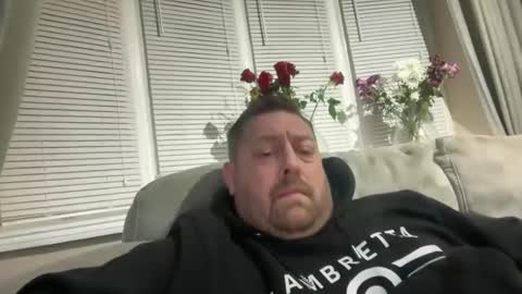 Snapshot of junky345 chatting on February 20, 2025, 6:46 pm Junky online show from February 20, 2025, 6:46 pm