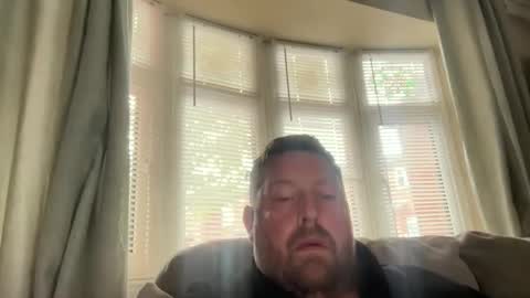 Snapshot of junky345 chatting on September 10, 2025, 11:43 am Junky online show from September 10, 2025, 11:43 am