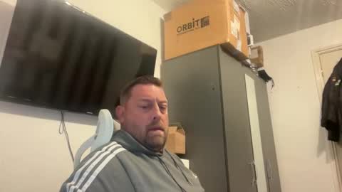 Snapshot of junky345 chatting on September 26, 2025, 4:22 pm Junky online show from September 26, 2025, 4:22 pm