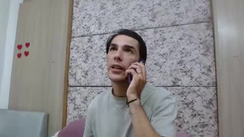 Jupiter online show from October 16, 2025, 6:31 pm