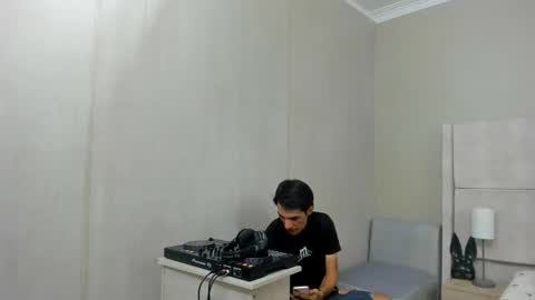 Jupiter online show from November 24, 2025, 6:07 pm