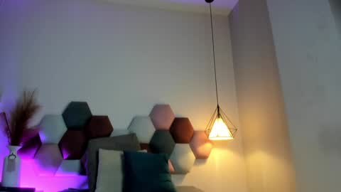 Jupiter Fox online show from January 20, 2025, 11:45 am