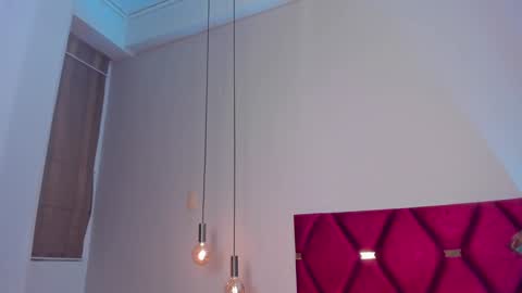 Jupiter Fox online show from February 7, 2025, 12:31 am