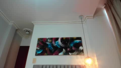 Jupiter Fox online show from September 28, 2025, 2:22 pm