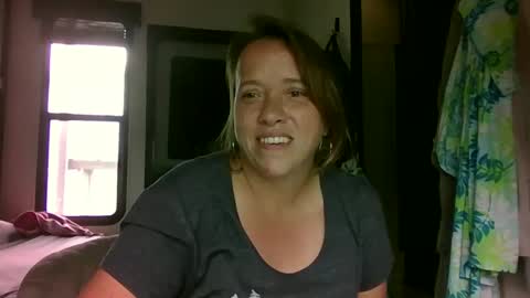 Snapshot of jussnobodybutme chatting on April 2, 2026, 5:10 pm CamperGirl online show from April 2, 2026, 5:10 pm