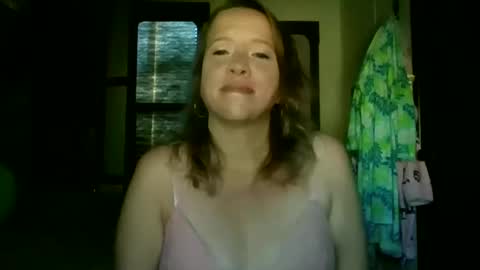 Snapshot of jussnobodybutme chatting on April 6, 2026, 11:55 am CamperGirl online show from April 6, 2026, 11:55 am
