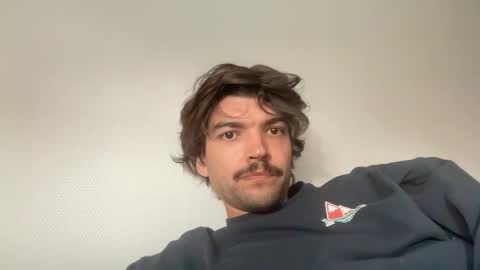 just_a_guy_with_a_big_cock online show from October 28, 2025, 9:13 am