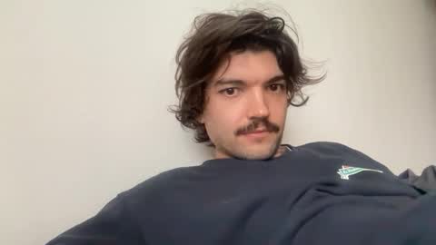 just_a_guy_with_a_big_cock online show from January 14, 2026, 2:33 pm