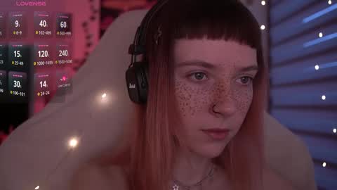 Julia online show from January 21, 2025, 6:43 am