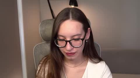 Snapshot of just_emmy chatting on May 2, 2026, 5:23 am just call me Emmy online show from May 2, 2026, 5:23 am