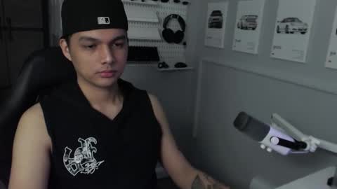 Rhys online show from March 11, 2026, 5:02 am