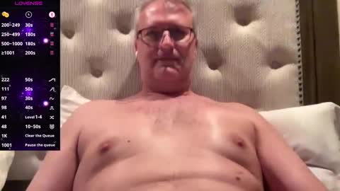 Michael online show from September 26, 2025, 8:40 am