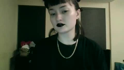 Clio D online show from February 27, 2026, 12:21 am