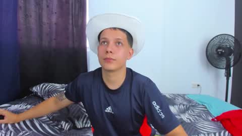 justin_biker online show from December 3, 2024, 10:07 pm