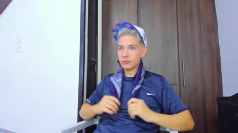 justin_biker online show from November 22, 2025, 11:26 pm