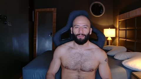 Justin online show from January 5, 2025, 11:01 pm