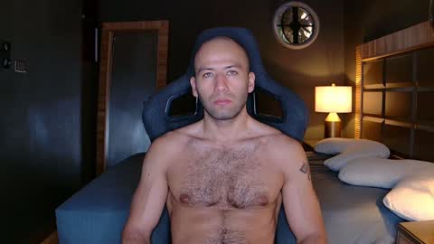 Justin online show from February 4, 2025, 12:22 pm