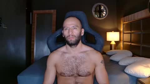 Justin online show from February 19, 2025, 1:28 pm