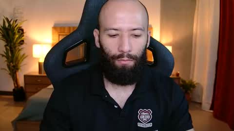 Snapshot of justin_hton chatting on January 5, 2026, 11:30 pm Justin online show from January 5, 2026, 11:30 pm