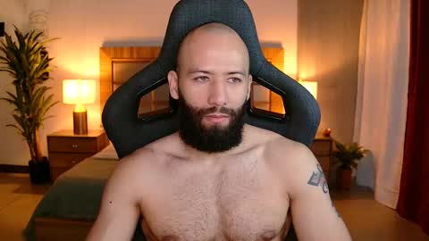 Snapshot of justin_hton chatting on January 11, 2026, 10:48 pm Justin online show from January 11, 2026, 10:48 pm