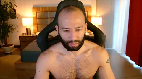 Snapshot of justin_hton chatting on July 19, 2026, 2:32 pm Justin online show from July 19, 2026, 2:32 pm