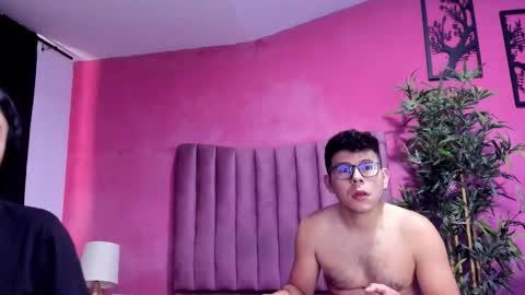 JUSTIN Y JAZMIN online show from January 12, 2026, 6:35 pm