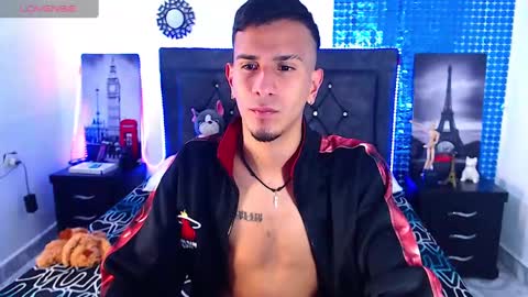 JUSTIN online show from January 3, 2025, 5:06 am