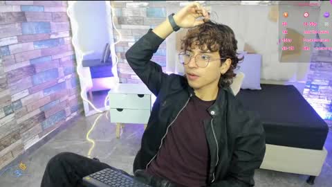  justin  online show from April 18, 2026, 11:36 am