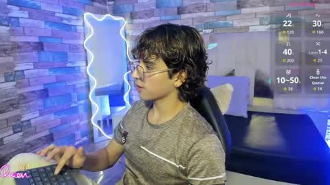  justin  online show from April 21, 2026, 11:38 am