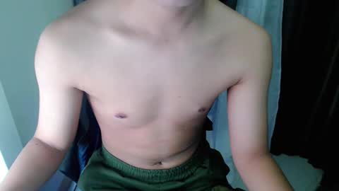 justin_urcuttieguy online show from February 22, 2026, 5:33 pm