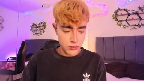 Justin online show from October 13, 2025, 11:54 am