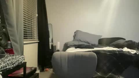 Snapshot of justincase5280 chatting on May 5, 2026, 6:10 am JustinCase online show from May 5, 2026, 6:10 am